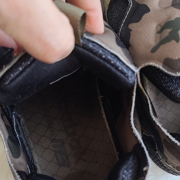 REEBOK x BAPE x MITA INSTA PUMP FURY CAMO APE 2014 Release - Picture 7 of 9